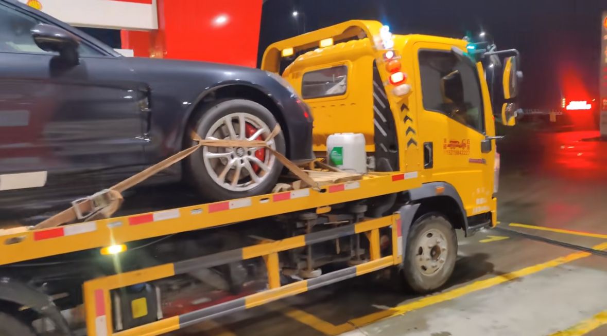 宜兰行车途中遇到突发状况该如何呼叫道路救援？